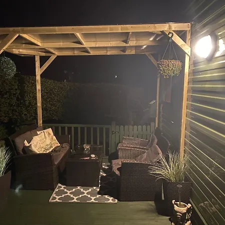 Inglenook Caravan Campeggio *