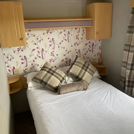 Campsite Inglenook Caravan
