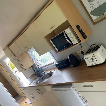 Inglenook Caravan *